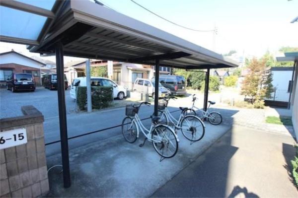 八王子市左入町のアパート