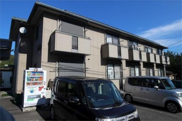 八王子市左入町のアパート