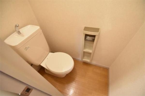 八王子市左入町のアパート