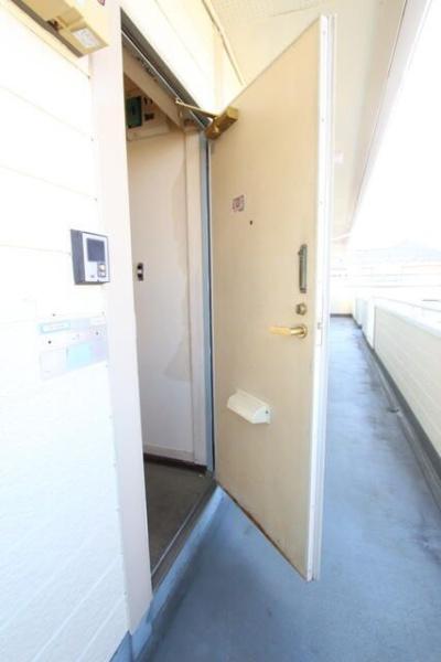 八王子市中野上町５丁目のアパート