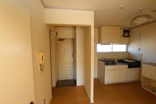 八王子市中野上町５丁目のアパート
