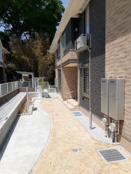 八王子市元八王子町３丁目のアパート