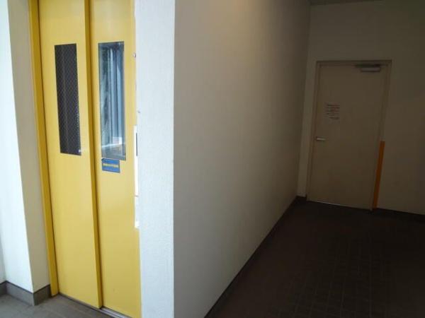 八王子市大塚のマンション