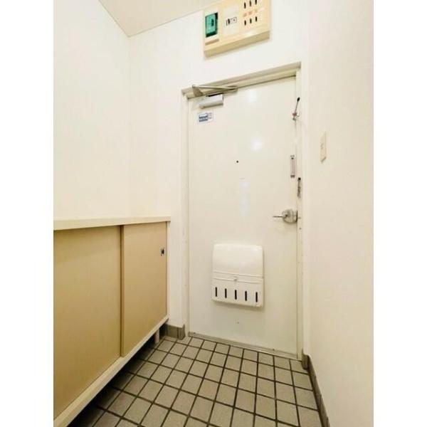 八王子市子安町１丁目のマンション