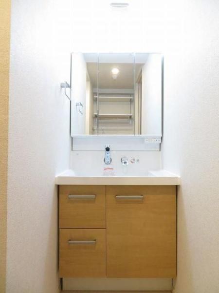 八王子市宇津木町のマンション
