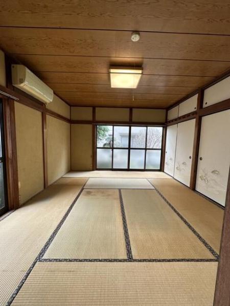 西寺方町貸家