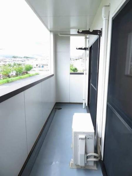 八王子市七国２丁目のマンション