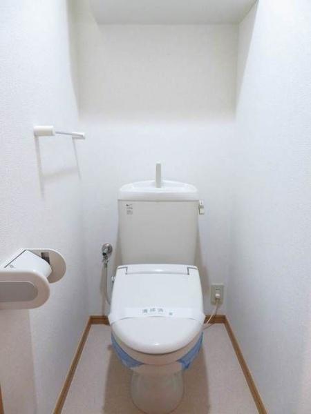 八王子市七国２丁目のマンション