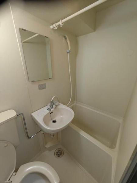 八王子市大和田町５丁目のマンション