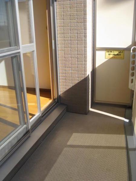 八王子市左入町のマンション