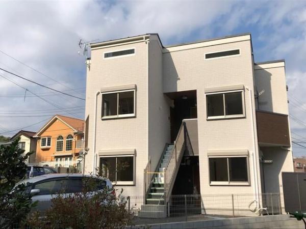 八王子市長沼町のアパート