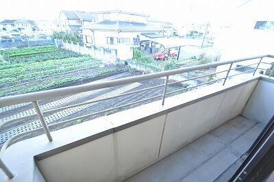 八王子市楢原町のアパート
