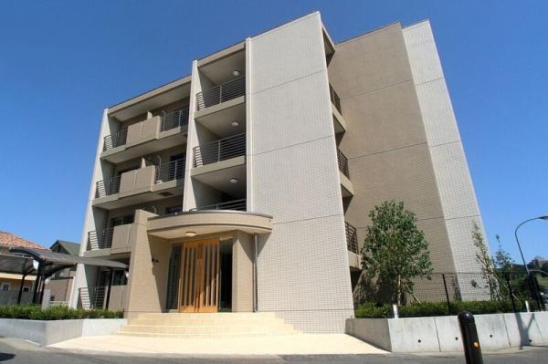 八王子市みなみ野２丁目のマンション