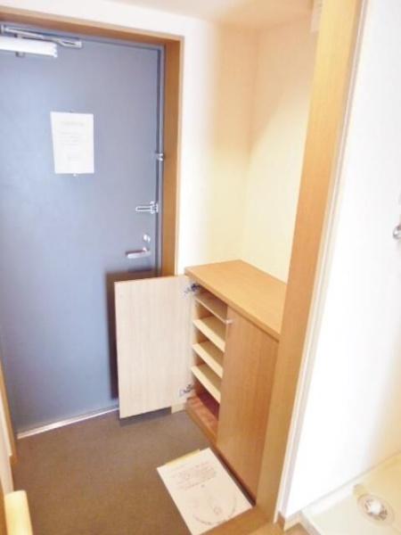 八王子市千人町１丁目のマンション