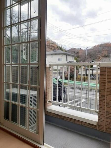 八王子市長沼町のアパート