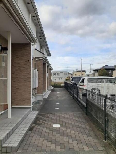 八王子市長沼町のアパート