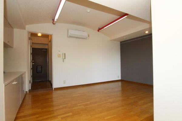 八王子市明神町４丁目のマンション