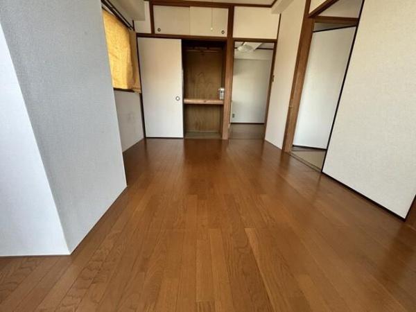 八王子市大和田町１丁目のマンション