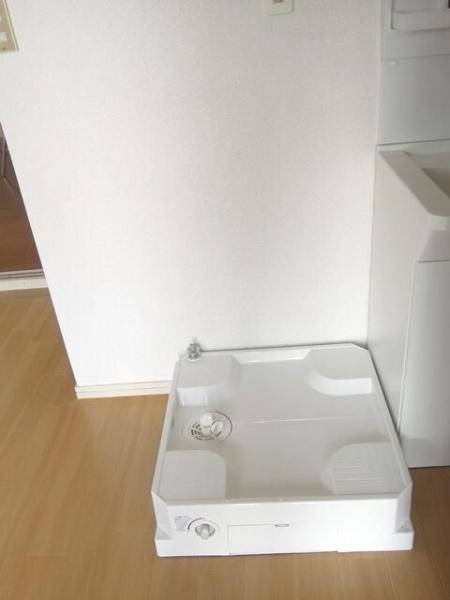 八王子市散田町４丁目のアパート