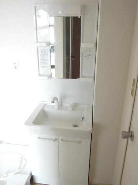 八王子市散田町４丁目のアパート