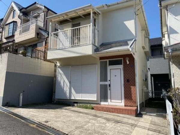 八王子市絹ケ丘３丁目の貸家