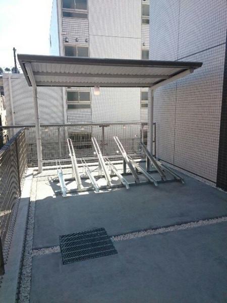 八王子市松木のマンション