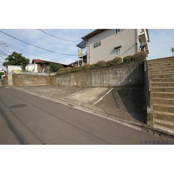 八王子市東中野のアパート