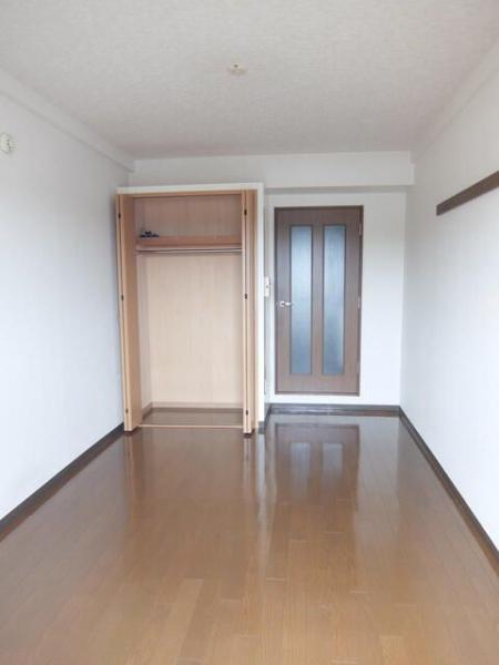 八王子市東中野のマンション
