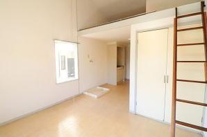 八王子市南大沢１丁目のアパート