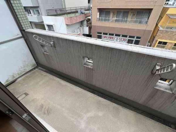 日野市日野本町３丁目のマンション