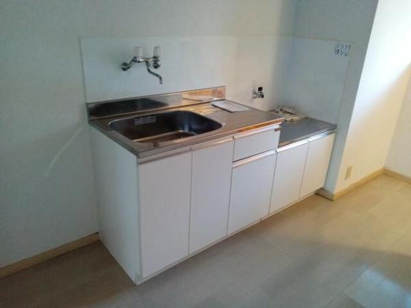 八王子市南大沢２丁目のマンション