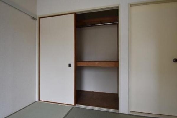 メゾン小山ＩＩＩ