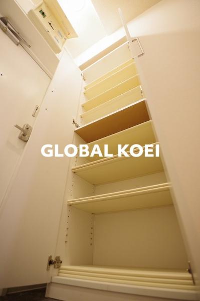 八王子市千人町３丁目のマンション