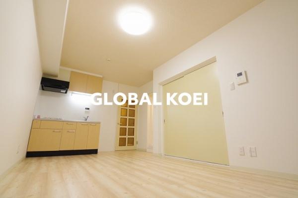 八王子市千人町３丁目のマンション