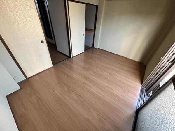 めじろハイツ