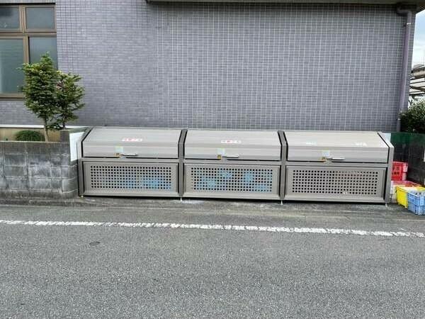 ロイヤルハイツ堀之内