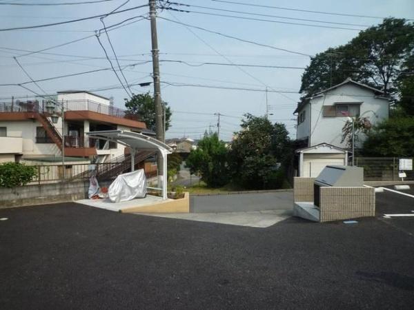 ヴィラ　シャンテルノ