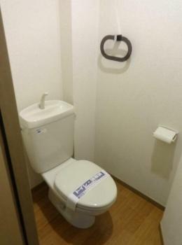 クローバーマンション