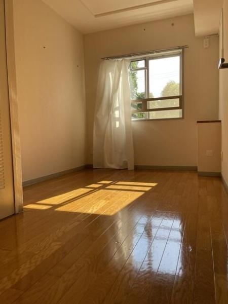 コーポレート南大沢