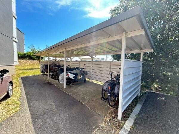 西武百草園団地2号棟