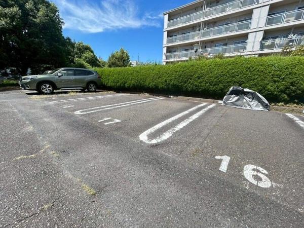 西武百草園団地2号棟