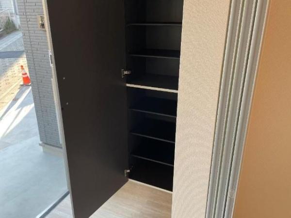 日野市神明１丁目のアパート