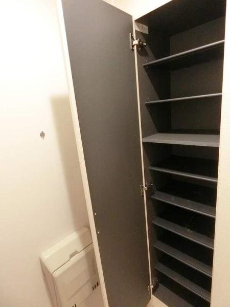 リブリ・vivo(玄関)