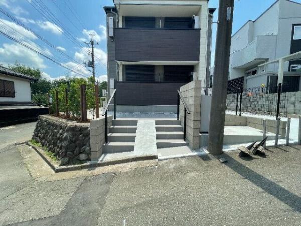 Esta大塚