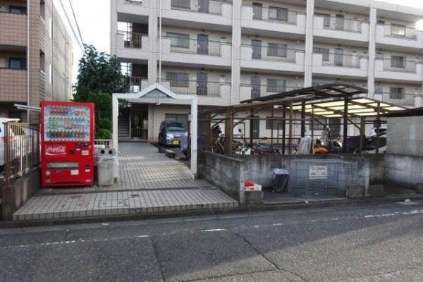 サンシャインヒルズ