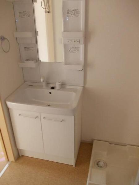 アン　ジュール