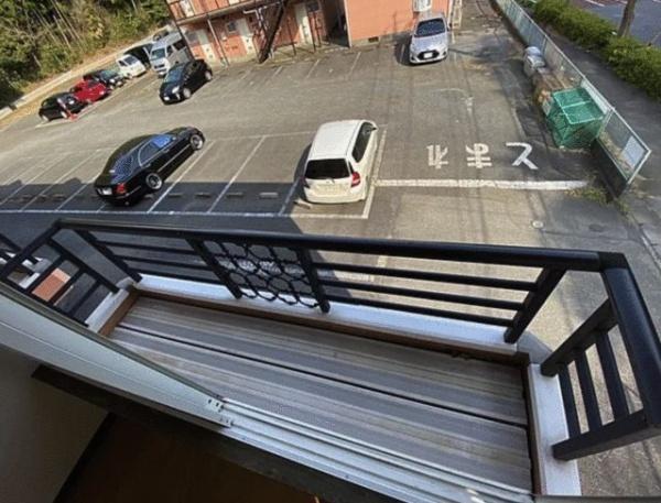 日野市程久保6丁目のアパート(バルコニー)