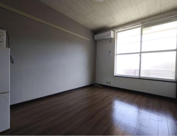 日野市程久保6丁目のアパート(リビング)