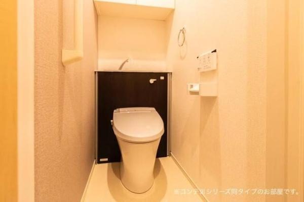 モア