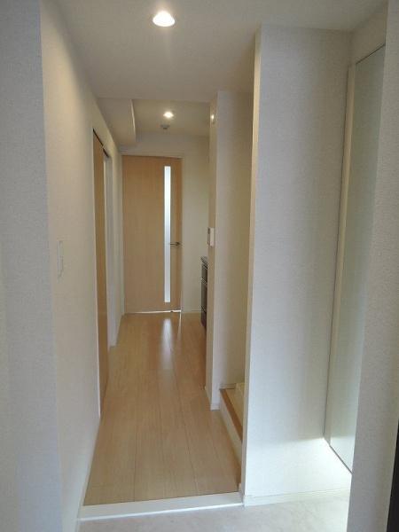 ゴールデン ソレイル(玄関)